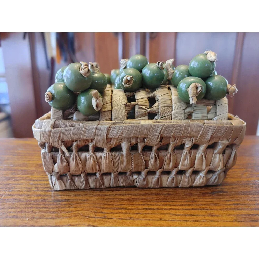 Set of six Vintage Napkin rings In banana Leaf basket
